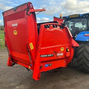 Kuhn Primor 2060M Mounted Bedding Machine