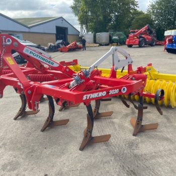 Pottinger Synkro 3020 Cultivator