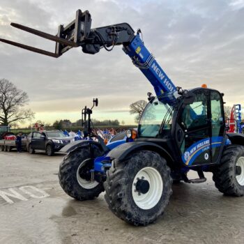 New Holland LM6.35 Elite Telehandler