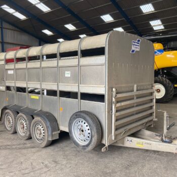 Ifor Williams TA510G3 Tri-axle Livestock Trailer