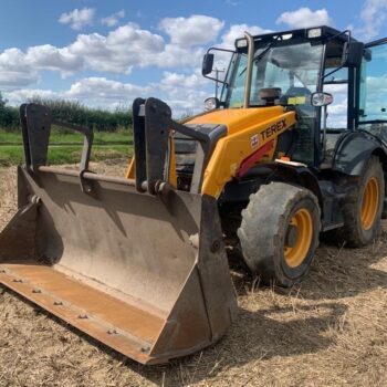 Terex 860 Elite Backhoe Loader