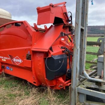 Kuhn Primor 2060M Mounted Bedding Machine