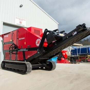 Red Rhino 7000+ Stone Crusher