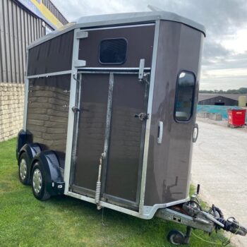 Ifor Williams HB506 Horsebox