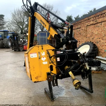 McConnel PA7065T Hedgecutter