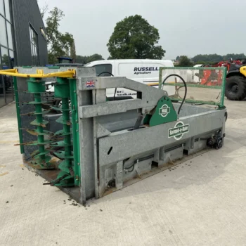 Spread-a-Bale Maxi Bale Spreader