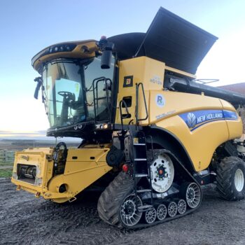 New Holland CR9.90 Combine Harvester