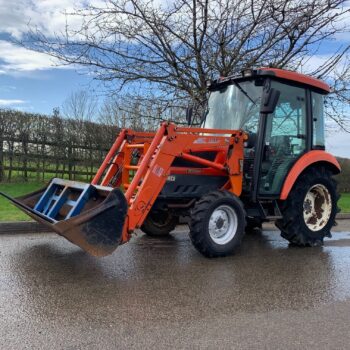Kioti EX35 Tractor c/w KL150 Front Loader
