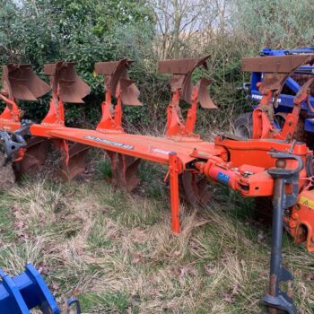 Kuhn Multimaster 123 Reversible Plough