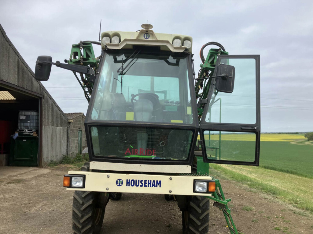 Househam USED Househam 3000 Self Propelled Sprayer For Sale | Russell's