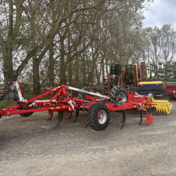 EX DEMO Pottinger Terria 5030 Cultivator For Sale
