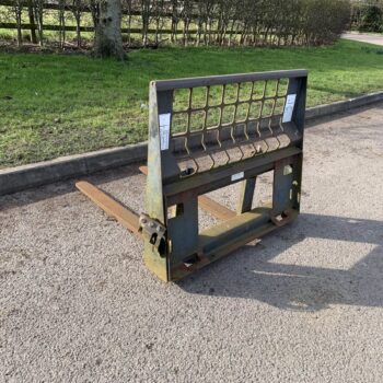 USED 2T Skidsteer Pallet Tines For Sale