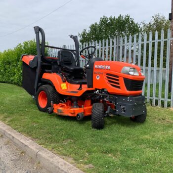 USED Kubota G26LD Ride On Mower For Sale