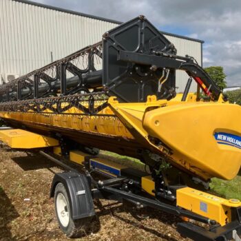 USED New Holland 35Ft Varifeed Header For Sale