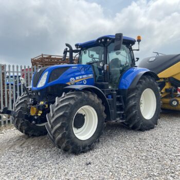USED New Holland T7.225 Tractor For Sale