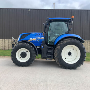USED New Holland T7.225 Tractor For Sale