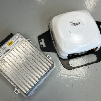 CNH LEVEL 3 AG392 RECEIVER AND NAV 3 CONTROLLER KIT