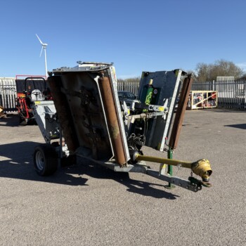 New Major Contoura Trailed Tri Deck Mower For Sale