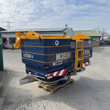 NEW KRM M35W Fertiliser Spreader For Sale
