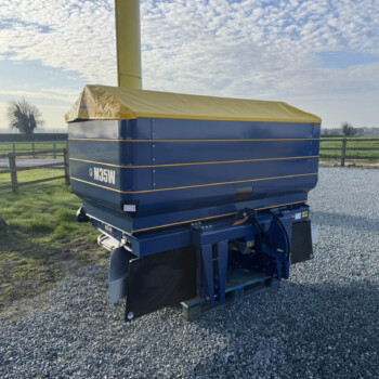NEW KRM M35W Fertiliser Spreader For Sale