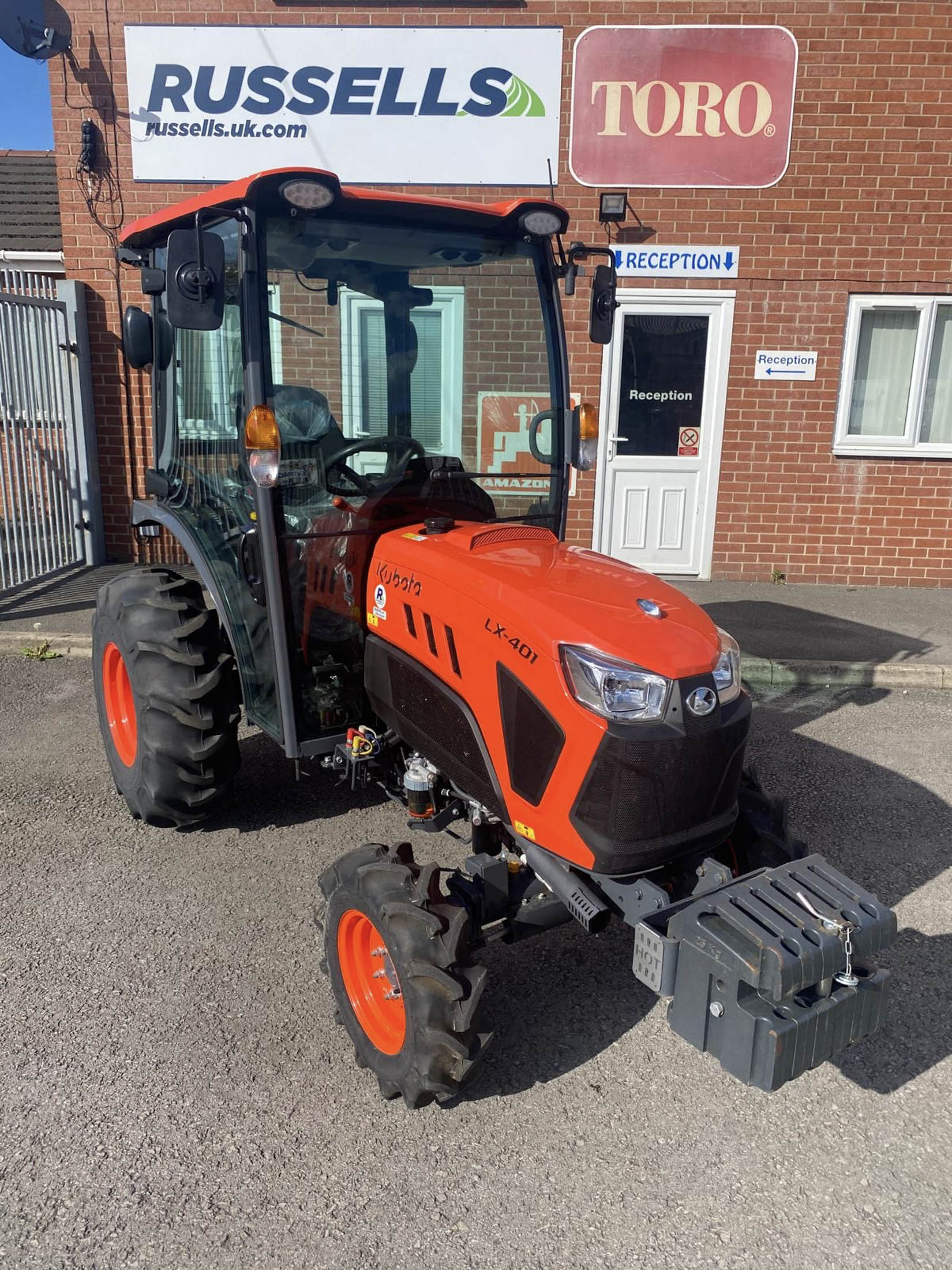 Kubota LX401C Tractor For Sale for sale